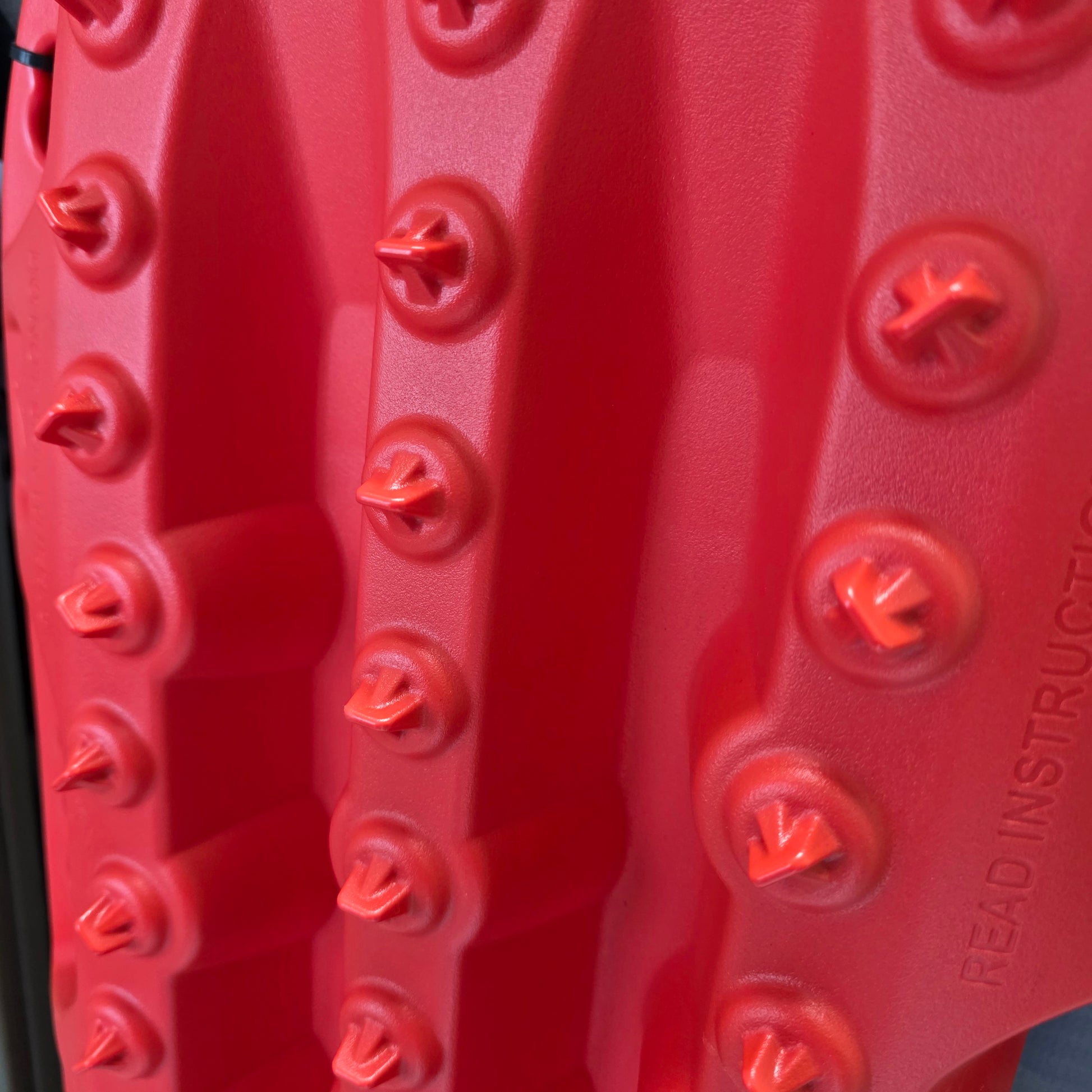 MaxTrax MKII Traction Boards Expedition Red REQU250 Close Up View